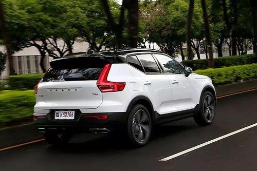 沃尔沃XC40 T4 R-Design BS6在印度上市售价为39.9万卢比