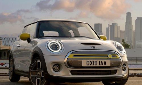 2020 Mini Cooper SE范围与我们想象的一样糟糕