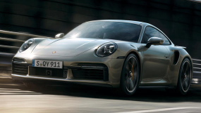 保时捷独家展示定制的2021保时捷911 Turbo S