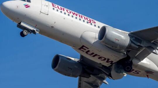 汉莎航空子公司欧洲之翼裁掉了三分之一的总部员工