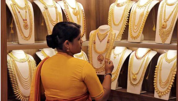 报告称印度6月黄金进口量创历史新高暴跌86％