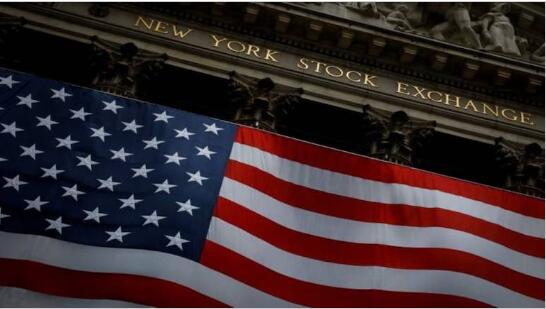 纳斯达克的大型股收益激增 但美国财政不确定性困扰