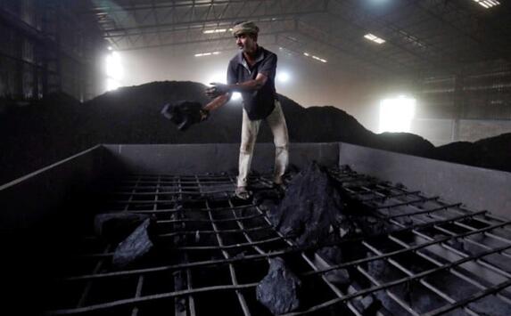 一位高管表示阿达尼企业对印度国内煤矿拍卖不感兴趣