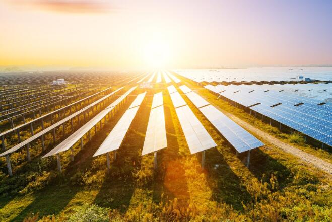 这家可再生能源公司看到太阳能的光明前景
