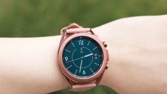 Galaxy Watch3评论：最佳非Apple智能手表