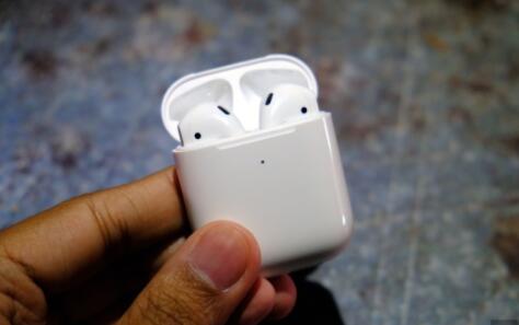 Apple AirPods在亚马逊上重回129美元