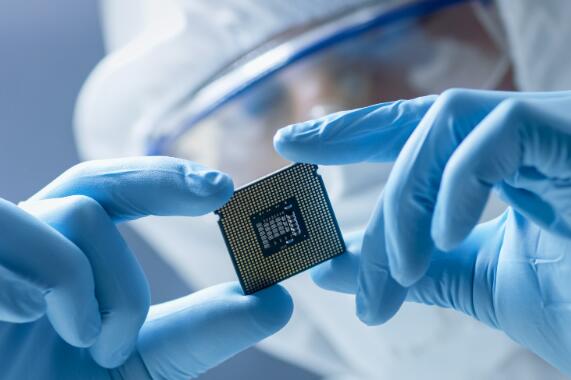AMD收购芯片设计商Xilinx 在新的领域挑战英特尔