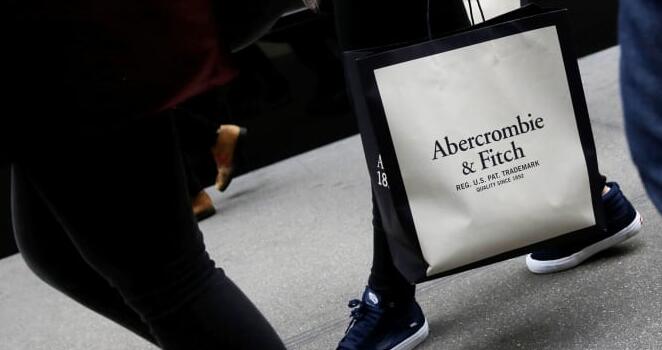 Abercrombie的季度业绩超过了华尔街对在线实力的估计