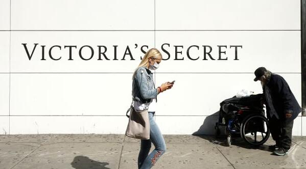 L Brands任命了一位新负责人来领导Victoria’s Secret因为它致力于复兴内衣品牌