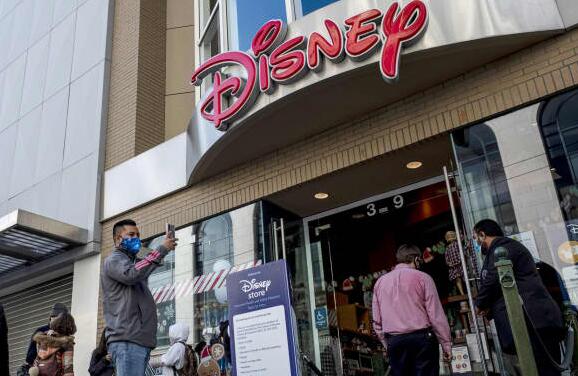迪士尼关闭了至少20％的迪士尼商店因为其将重点转移到了电子商务上