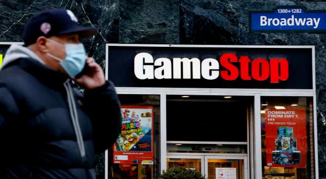 GameStop在预期的电子商务转变中迈出了第一步 引发了新的反弹股价飙升35％