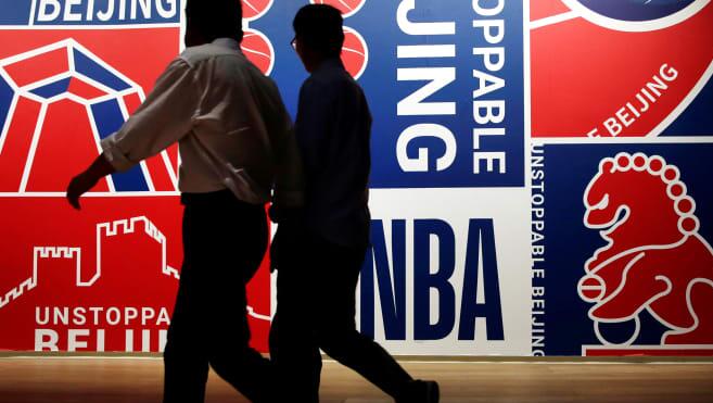 NBA专员亚当·西尔弗支持向高中生支付10万美元的新联盟