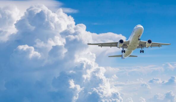 今天航空股飞涨 所有迹象都表明夏季旅行激增