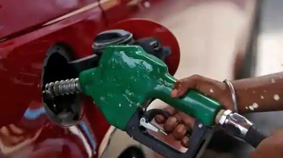 汽油价格降低了18帕 柴油价格降低了17帕