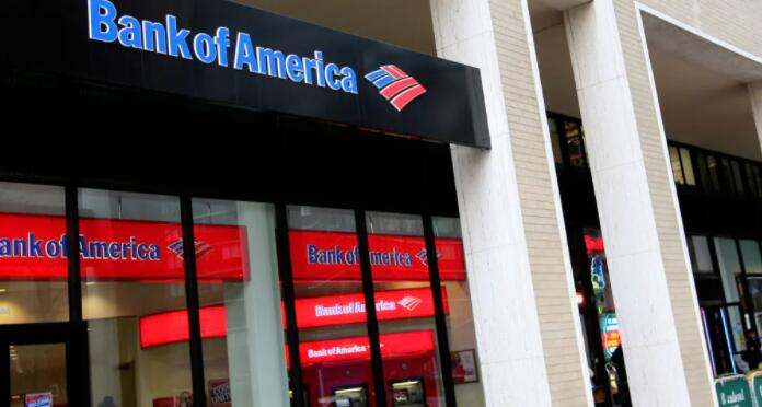 美国银行在2020年将CEO Brian Moynihan的薪水削减了 200 万美元