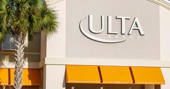 随着化妆品销售复苏美容零售商的收入增长了60% Ulta股价上涨