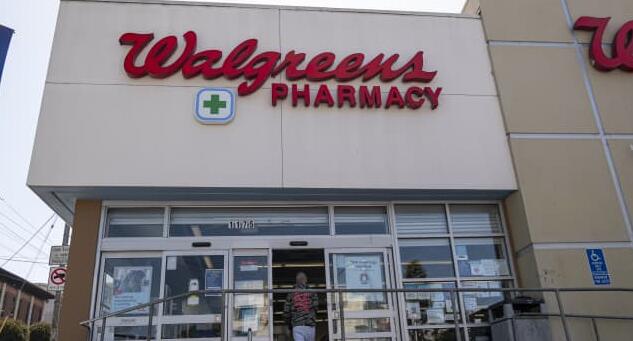 Walgreens将在2022年11月之前将小时工的工资提高到15美元