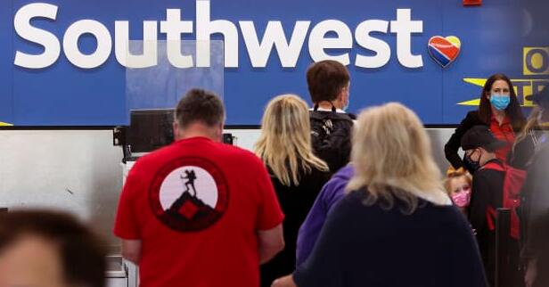 西南航空放弃从12月开始让未接种疫苗的员工休无薪假的计划