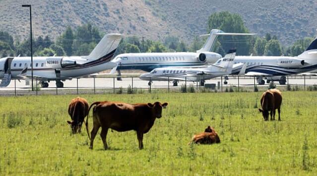 富人越来越富 他们正在推动私人飞机的繁荣