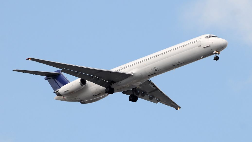 美国航空公司首席执行官帕克将于3月退休 伊索姆总裁接任