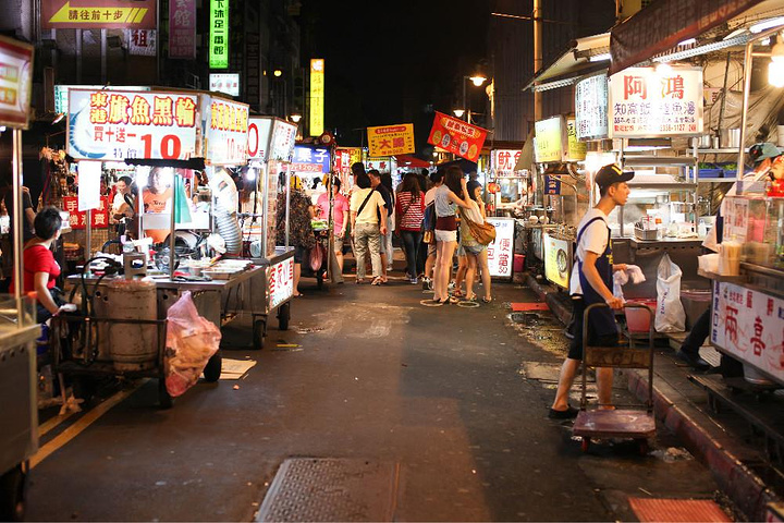 鞍山夜市都有哪些_鞍山夜市小吃地址_鞍山太平夜市杀人案