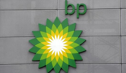 BP将在可再生能源转移中裁员10,000人